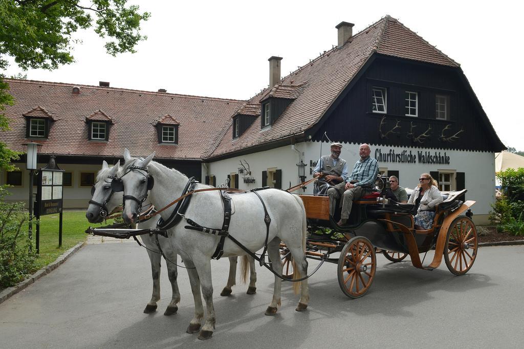 Churfuerstliche Waldschaenke Морицбург Экстерьер фото